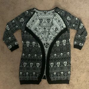 Hot Topic skull cardigan. Womens size Large.